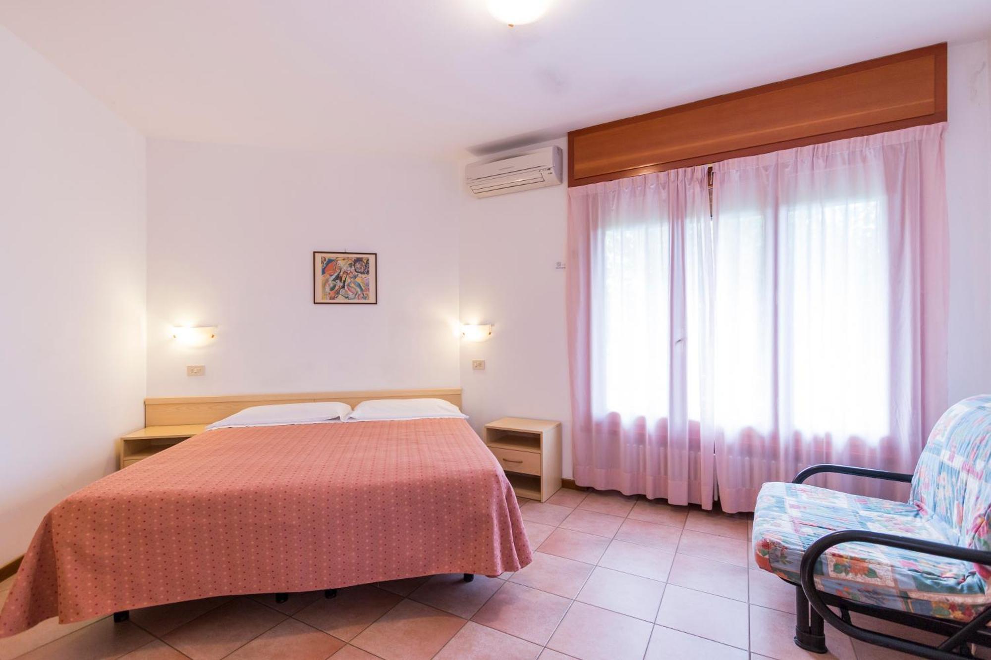 Residence Piccolo Milano Marittima Exterior photo